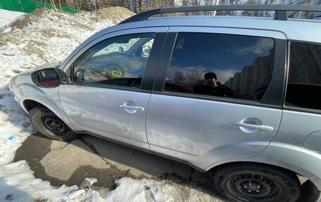 Mitsubishi Outlander III рестайлинг 3, 2012 год, 980 000 рублей, 13 фотография