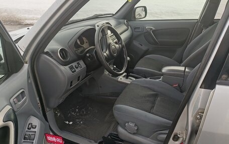 Toyota RAV4, 2002 год, 650 000 рублей, 5 фотография