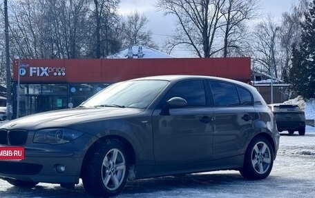 BMW 1 серия, 2005 год, 620 000 рублей, 6 фотография