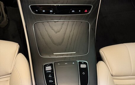 Mercedes-Benz E-Класс, 2022 год, 6 000 000 рублей, 14 фотография