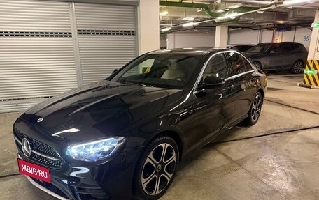 Mercedes-Benz E-Класс, 2022 год, 6 000 000 рублей, 8 фотография