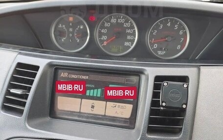 Nissan Primera II рестайлинг, 2001 год, 300 000 рублей, 2 фотография