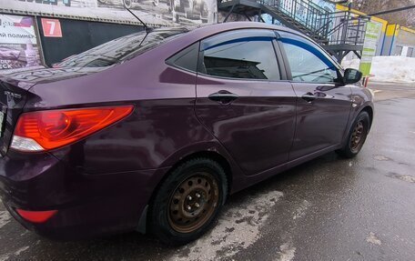 Hyundai Solaris II рестайлинг, 2011 год, 600 000 рублей, 9 фотография