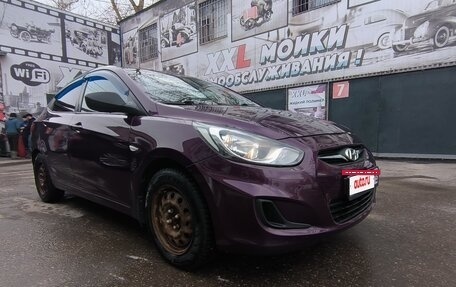 Hyundai Solaris II рестайлинг, 2011 год, 600 000 рублей, 6 фотография