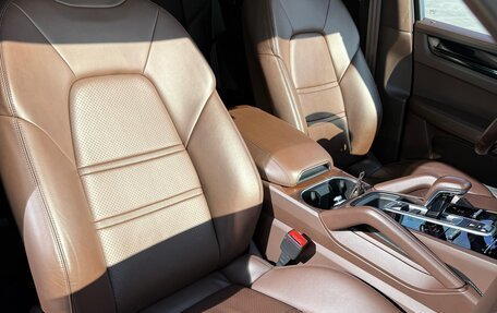 Porsche Cayenne III, 2019 год, 7 600 000 рублей, 8 фотография