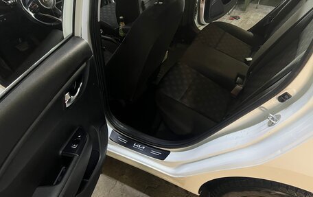 KIA Rio IV, 2018 год, 1 475 000 рублей, 15 фотография