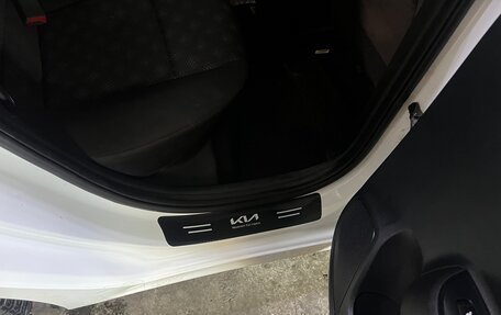 KIA Rio IV, 2018 год, 1 475 000 рублей, 13 фотография