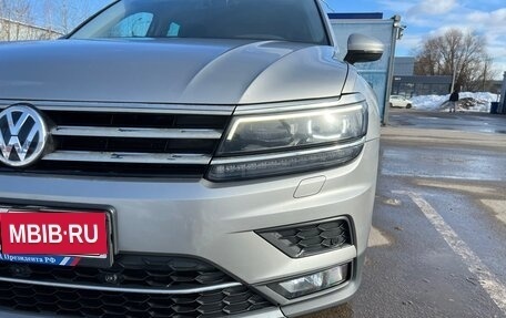 Volkswagen Tiguan II, 2017 год, 2 800 000 рублей, 2 фотография