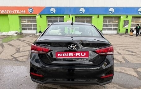 Hyundai Solaris II рестайлинг, 2017 год, 1 400 000 рублей, 4 фотография