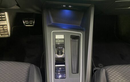 Volkswagen Golf VIII, 2020 год, 2 100 000 рублей, 9 фотография