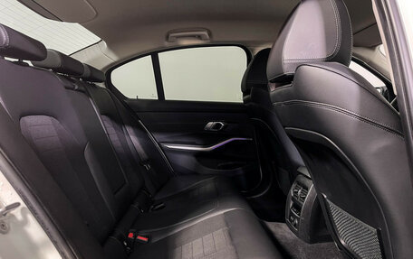 BMW 3 серия, 2019 год, 3 097 000 рублей, 14 фотография