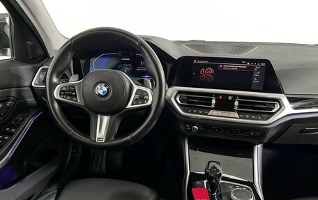 BMW 3 серия, 2019 год, 3 097 000 рублей, 15 фотография