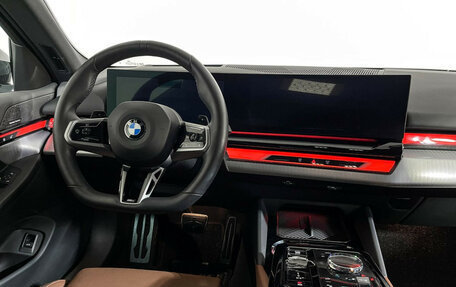 BMW 5 серия, 2024 год, 9 000 000 рублей, 15 фотография