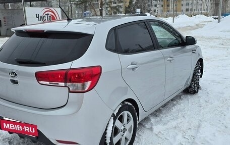 KIA Rio III рестайлинг, 2016 год, 1 200 000 рублей, 4 фотография