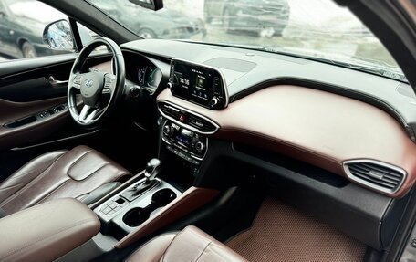 Hyundai Santa Fe IV, 2018 год, 2 100 000 рублей, 21 фотография