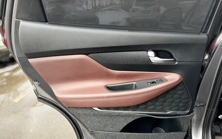 Hyundai Santa Fe IV, 2018 год, 2 100 000 рублей, 17 фотография