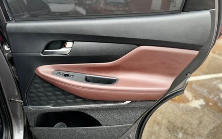 Hyundai Santa Fe IV, 2018 год, 2 100 000 рублей, 26 фотография