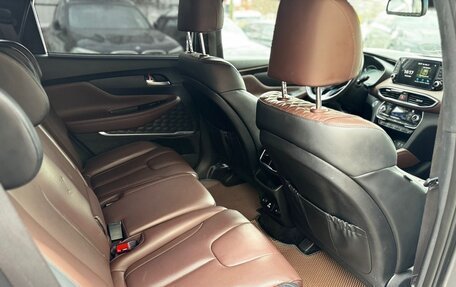 Hyundai Santa Fe IV, 2018 год, 2 100 000 рублей, 28 фотография