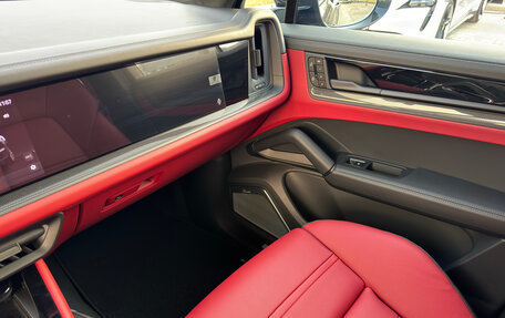 Porsche Cayenne III, 2026 год, 32 990 000 рублей, 24 фотография