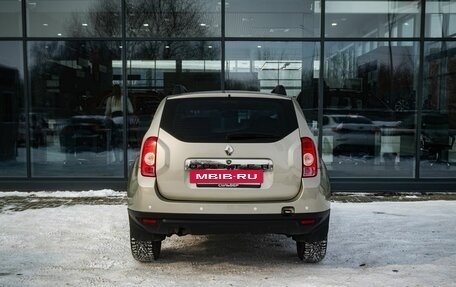 Renault Duster I рестайлинг, 2015 год, 850 000 рублей, 4 фотография