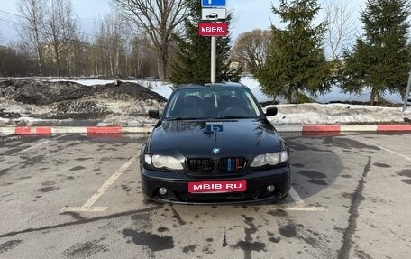 BMW 3 серия, 2004 год, 400 000 рублей, 1 фотография