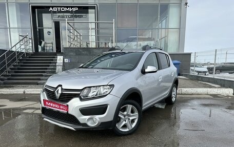 Renault Sandero II рестайлинг, 2015 год, 980 000 рублей, 1 фотография