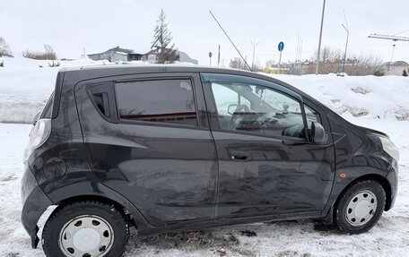 Chevrolet Spark III, 2011 год, 490 000 рублей, 3 фотография