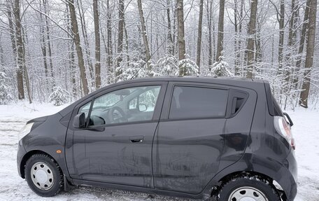 Chevrolet Spark III, 2011 год, 490 000 рублей, 4 фотография