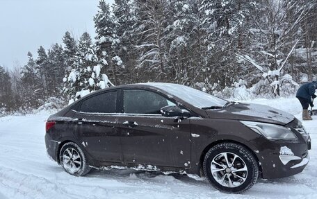 Hyundai Solaris II рестайлинг, 2014 год, 750 000 рублей, 4 фотография