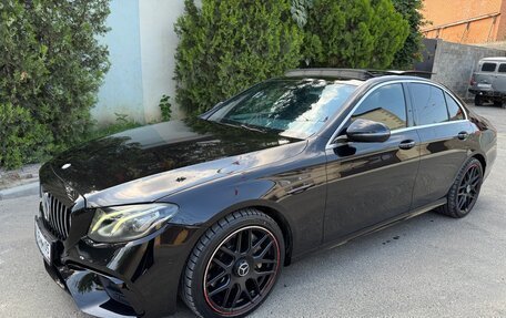 Mercedes-Benz E-Класс, 2018 год, 2 680 000 рублей, 7 фотография