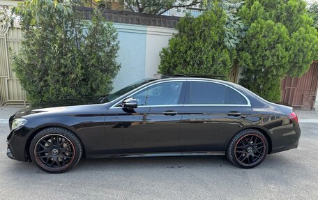 Mercedes-Benz E-Класс, 2018 год, 2 680 000 рублей, 13 фотография