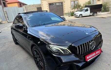 Mercedes-Benz E-Класс, 2018 год, 2 680 000 рублей, 2 фотография