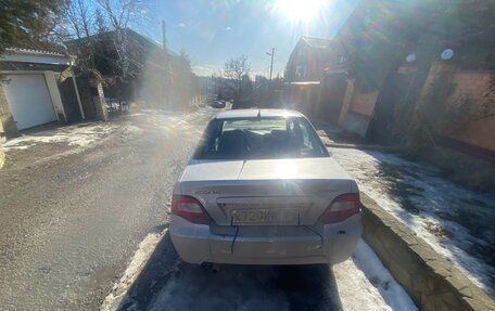 Daewoo Nexia I рестайлинг, 2010 год, 130 000 рублей, 4 фотография