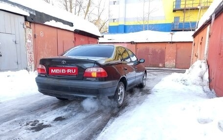 Toyota Avensis III рестайлинг, 2002 год, 290 000 рублей, 4 фотография