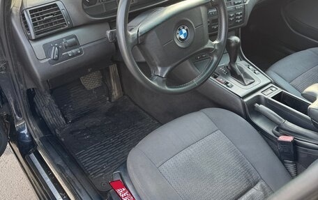 BMW 3 серия, 2004 год, 400 000 рублей, 6 фотография