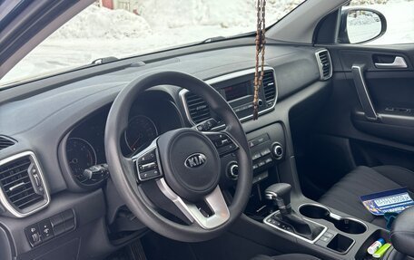 KIA Sportage IV рестайлинг, 2021 год, 2 400 000 рублей, 9 фотография