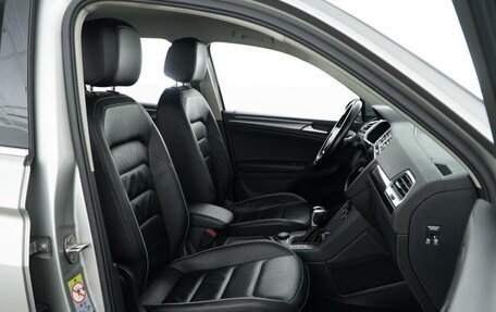 Volkswagen Tiguan II, 2018 год, 2 613 040 рублей, 8 фотография