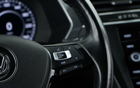 Volkswagen Tiguan II, 2018 год, 2 613 040 рублей, 13 фотография