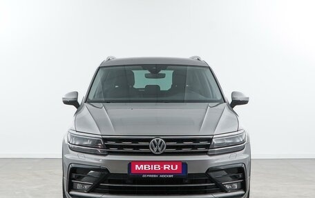 Volkswagen Tiguan II, 2018 год, 2 613 040 рублей, 3 фотография