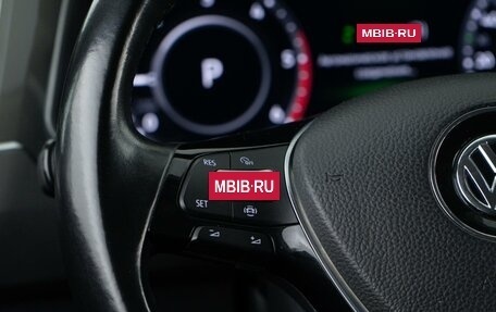 Volkswagen Tiguan II, 2018 год, 2 613 040 рублей, 12 фотография