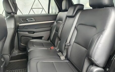 Ford Explorer VI, 2019 год, 3 999 000 рублей, 21 фотография