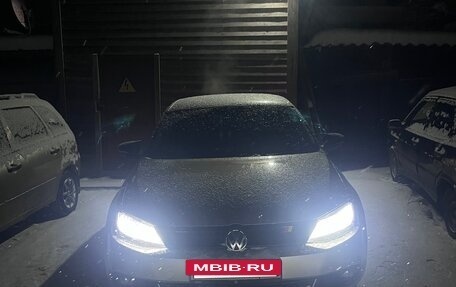 Volkswagen Jetta VI, 2014 год, 670 000 рублей, 5 фотография