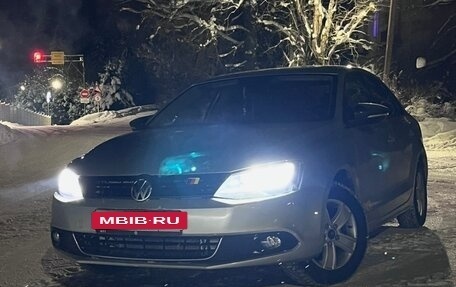 Volkswagen Jetta VI, 2014 год, 670 000 рублей, 6 фотография