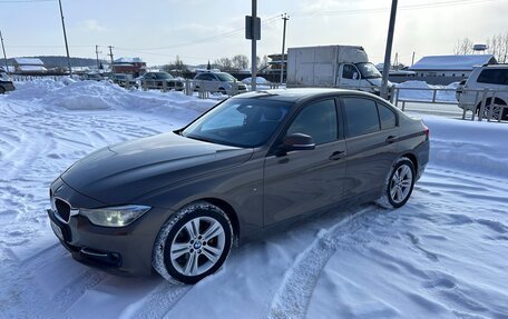 BMW 3 серия, 2013 год, 1 600 000 рублей, 14 фотография