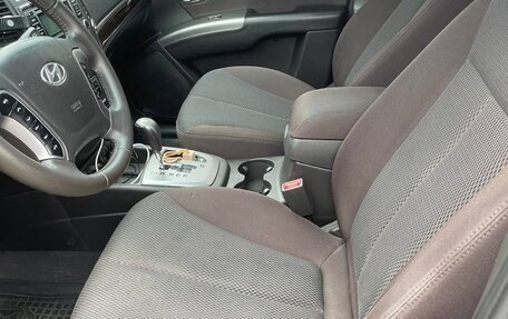 Hyundai Santa Fe III рестайлинг, 2012 год, 1 650 000 рублей, 13 фотография