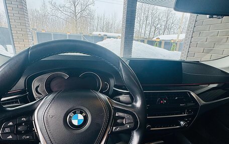 BMW 5 серия, 2017 год, 3 200 000 рублей, 9 фотография