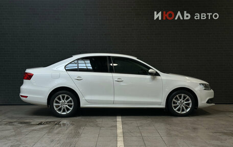 Volkswagen Jetta VI, 2013 год, 1 070 000 рублей, 4 фотография
