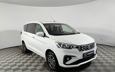 Suzuki Ertiga II, 2022 год, 2 150 000 рублей, 3 фотография