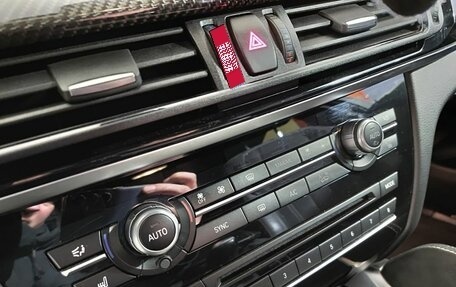 BMW X6, 2018 год, 24 фотография