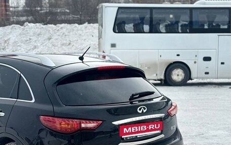 Infiniti FX II, 2011 год, 1 750 000 рублей, 9 фотография